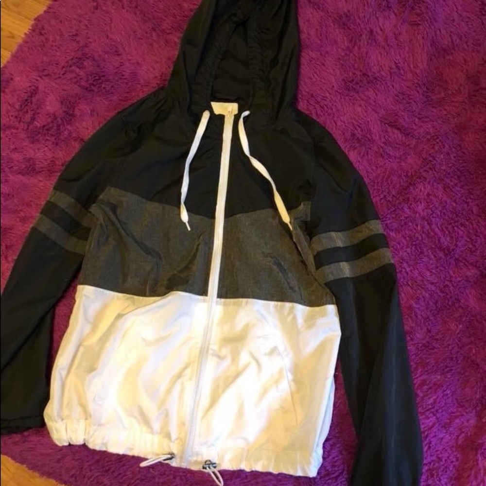 Zumiez windbreaker